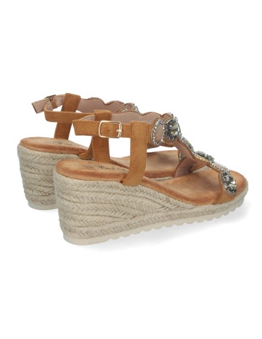 WH-5Q13-Camel