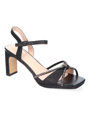W18-105-Negro