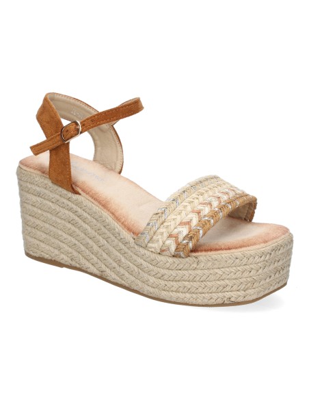 LL-03-Camel LL-03-Camel