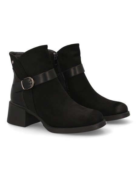 2402-Negro